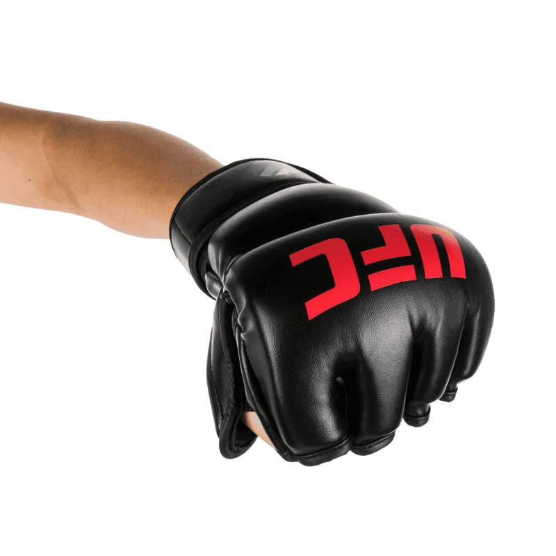 UFC Contender MMA Grappling Gloves, 7oz