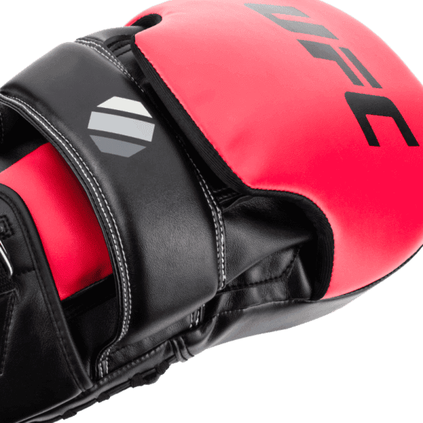 UFC Contender Long Curved Focus Mitts