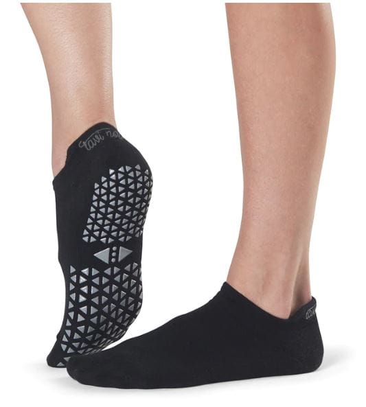 Tavi Grip Savvy Yoga Socks
